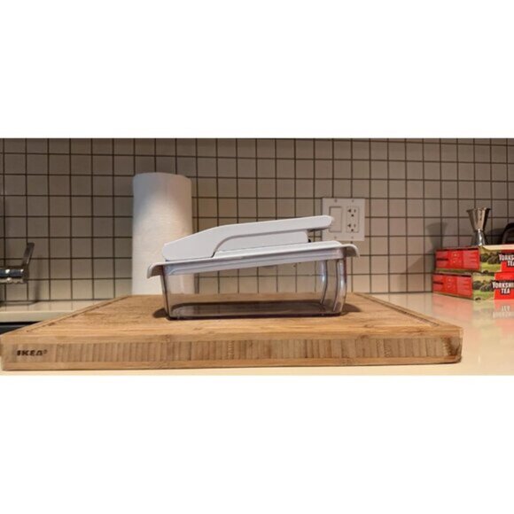 New Vegetable Chopper & Spiralizer, 4-in-1 Food Slicer with Container, White - Picture 14 of 15